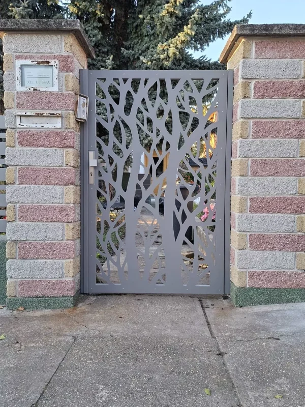 Egyedi lézervágott minta alumínium kiskapu